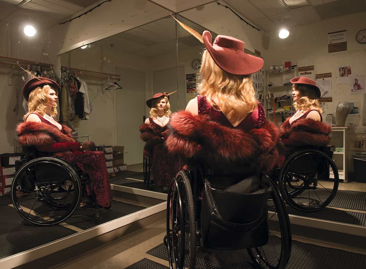 Regan prepares for her role as The Mysterious Woman in Secret Love in Peach Blossom Land.